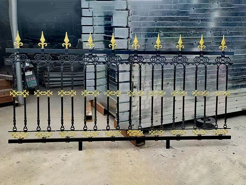 �T�F�Fˇ�o��